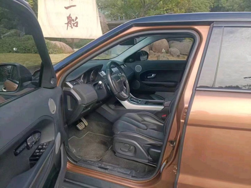 东营14年路虎揽胜极光(进口)5