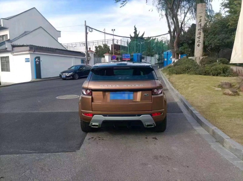 东营14年路虎揽胜极光(进口)7