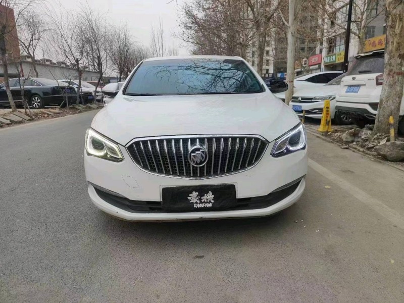 东营17年别克英朗1