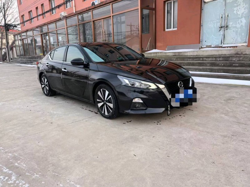 邯郸22年日产天籁3