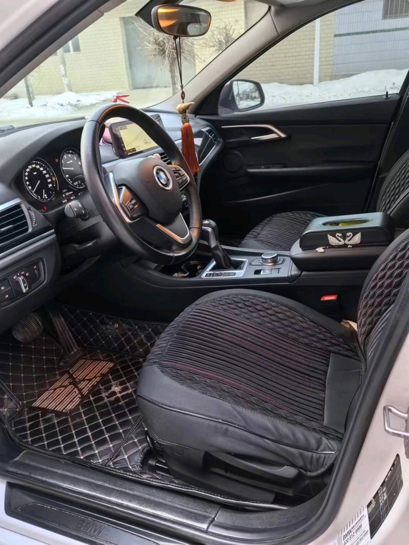 邯郸19年宝马1系4