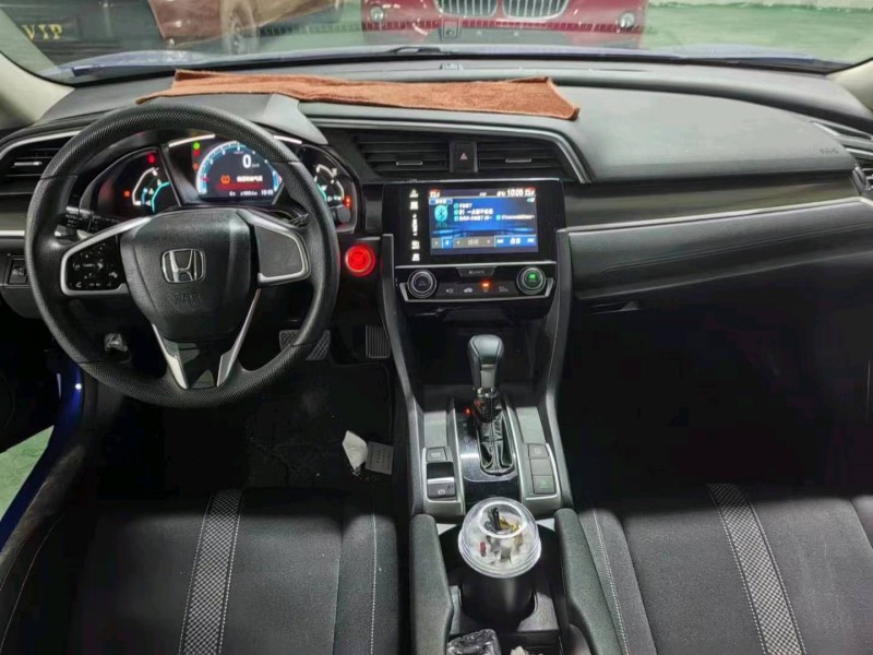 汕头21年本田思域3