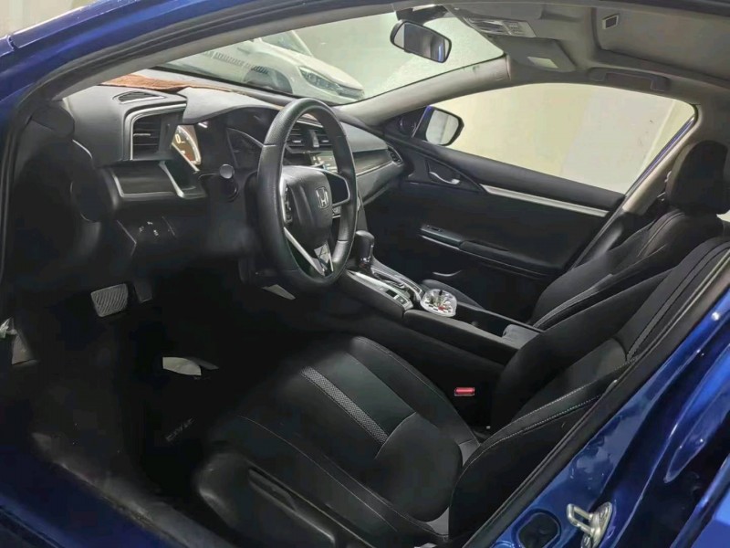 汕头21年本田思域8