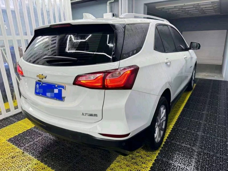 保定18年雪佛兰探界者3