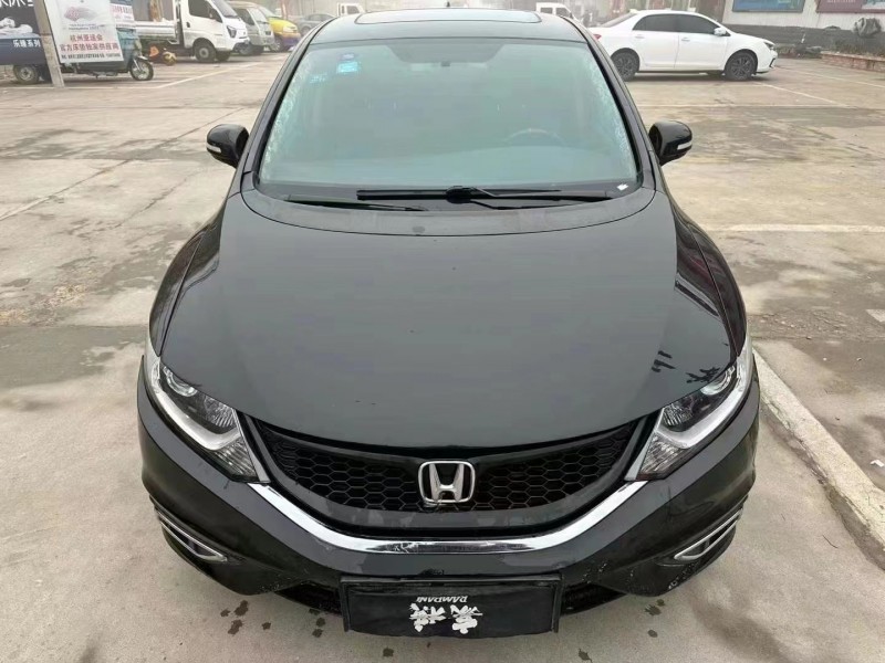 济宁15年本田杰德1