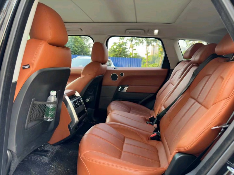 珠海18年路虎揽胜运动3