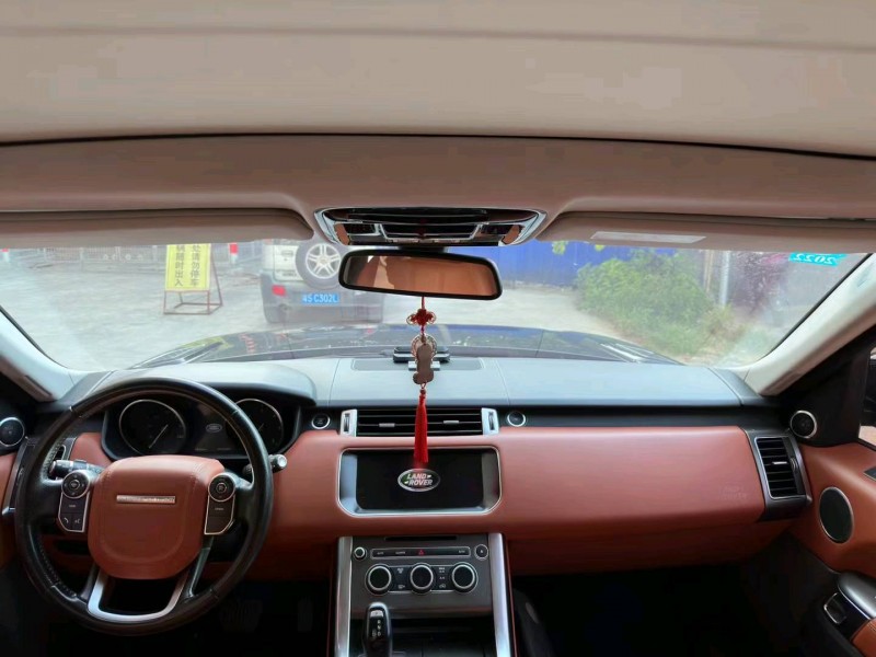 珠海18年路虎揽胜运动6