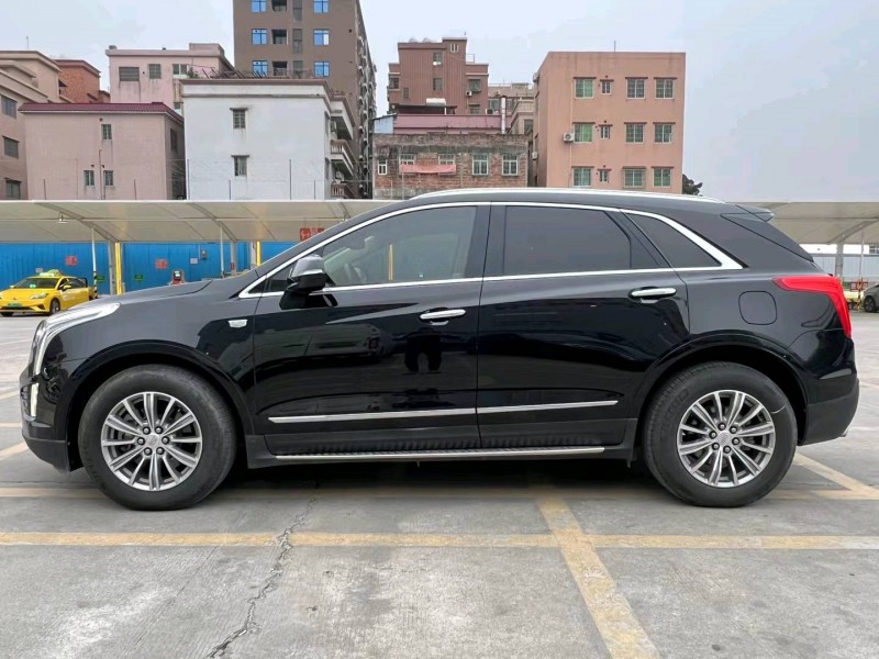 珠海17年凯迪拉克XT56