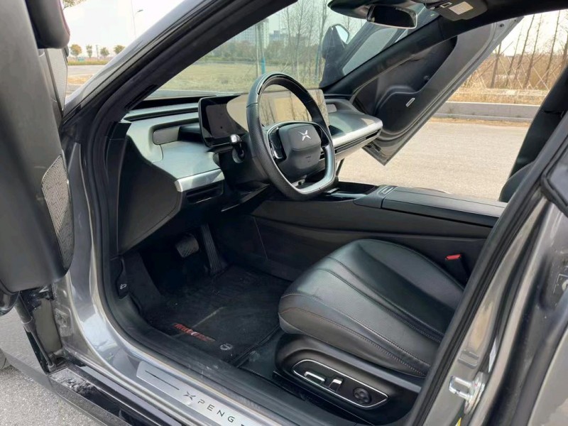 鹽城22年小鵬汽車p77
