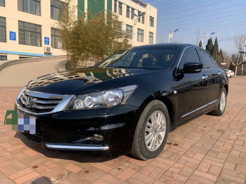 枣庄13年本田雅阁2