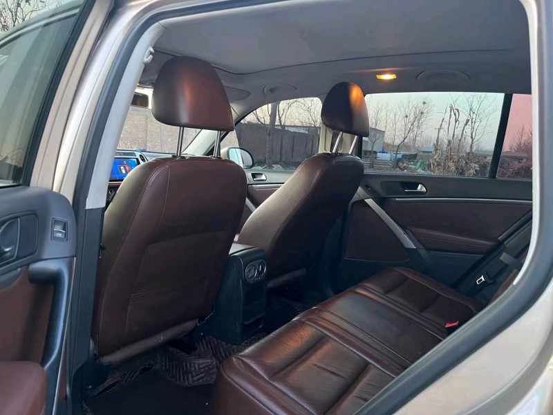 保定14年大众途观5