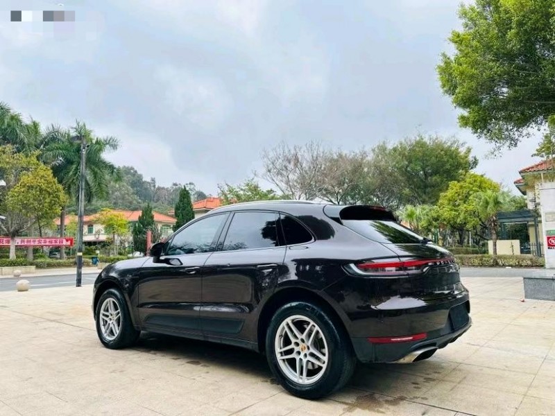 东莞20年保时捷Macan6