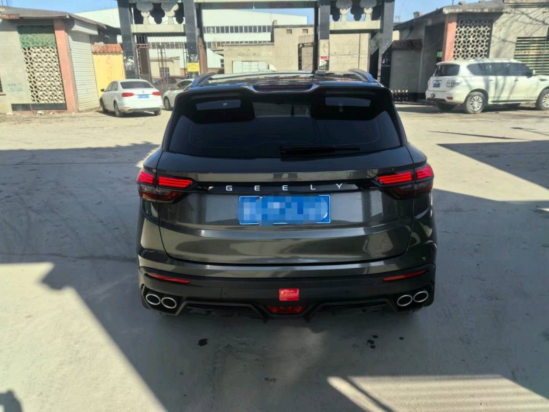 保定22年吉利缤越9