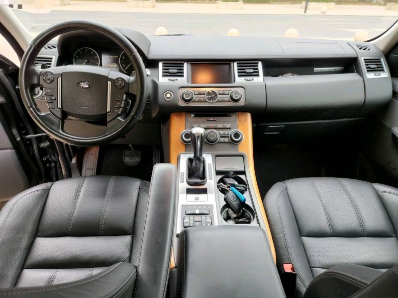 东莞12年路虎揽胜运动6