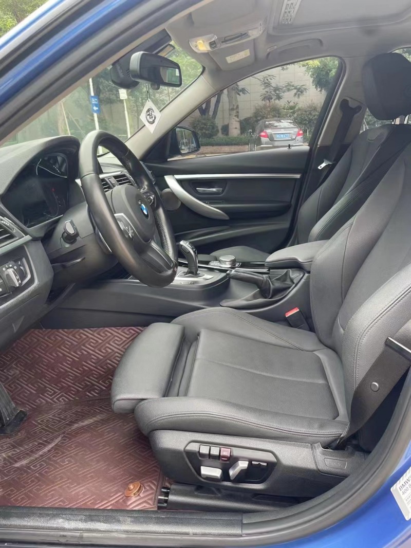 佛山17年宝马3系8