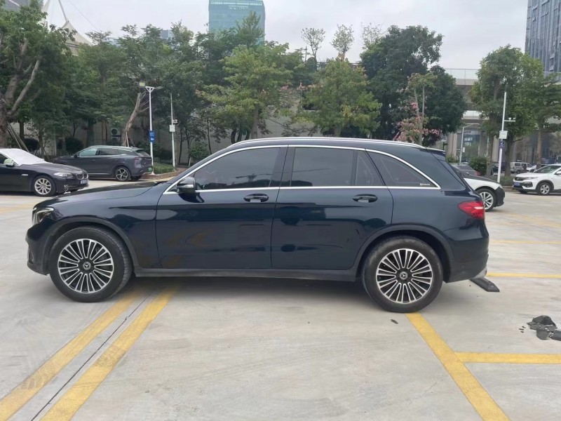 佛山19年奔驰GLC5