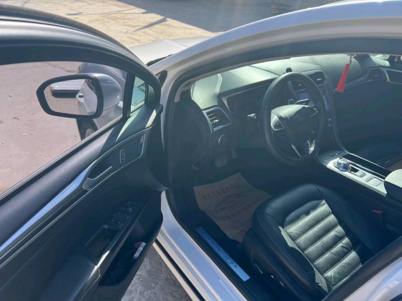 保定18年福特蒙迪欧6