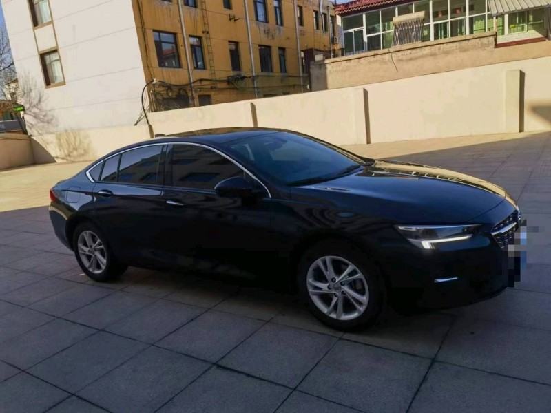 保定22年别克君威3