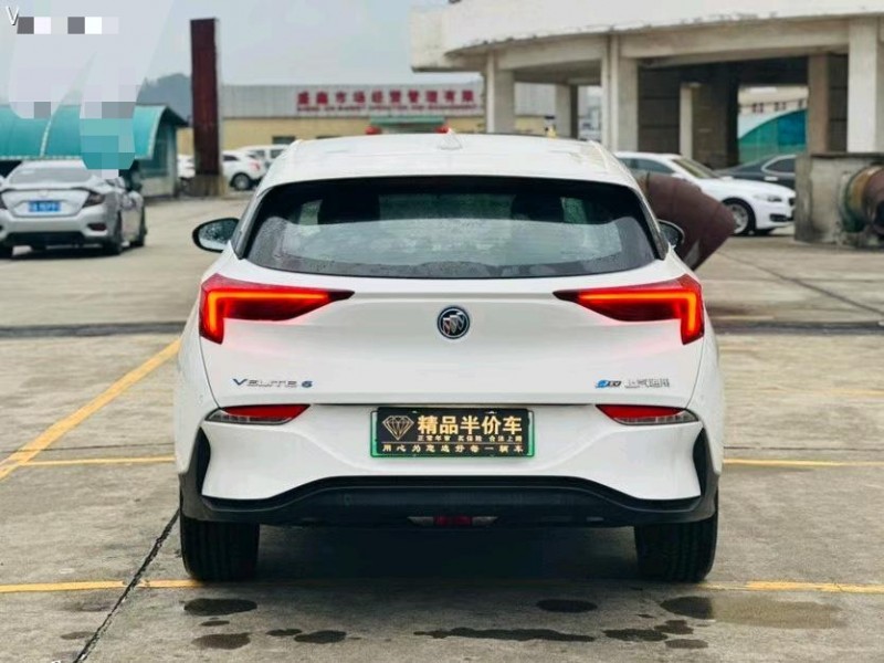 东莞23年别克微蓝5