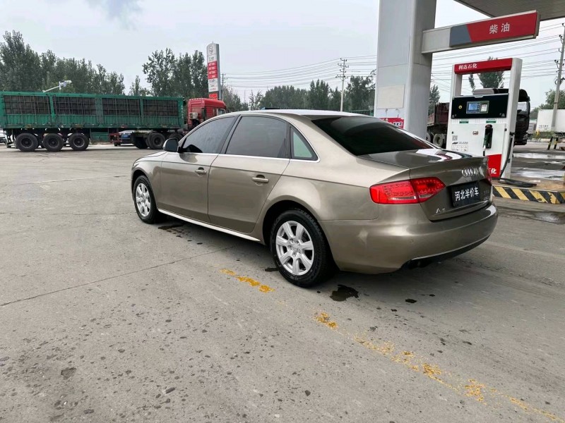保定11年奥迪A4L7