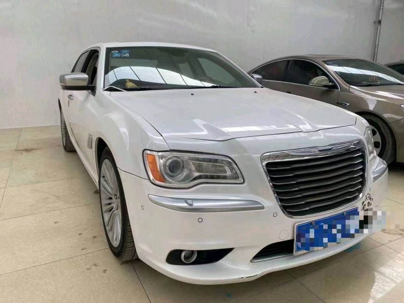 廊坊14年克莱斯勒300C3