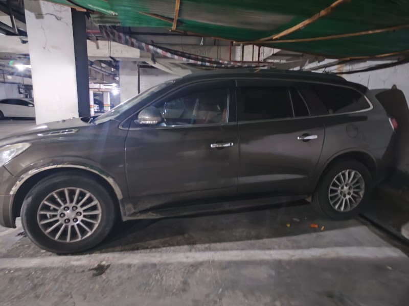 重庆11年别克昂科雷2