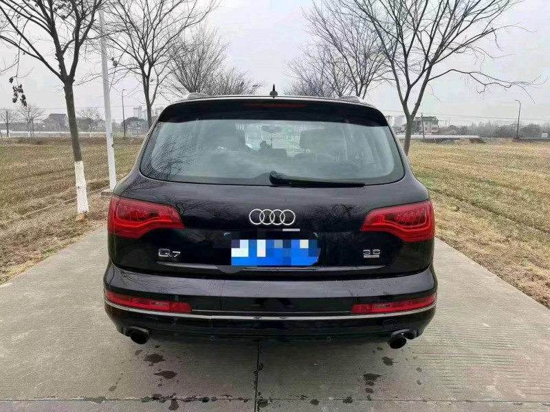萍鄉10年奧迪Q79