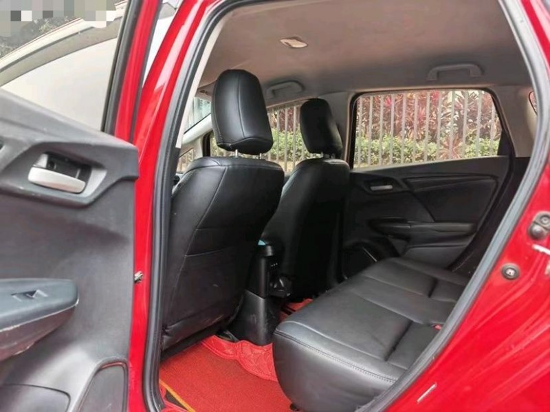 东莞18年本田飞度5