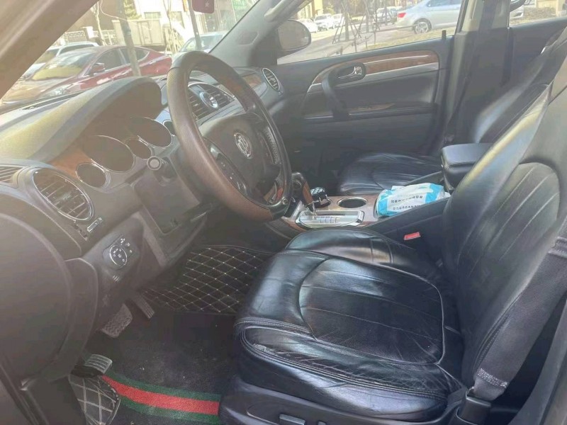 廊坊12年别克昂科雷3