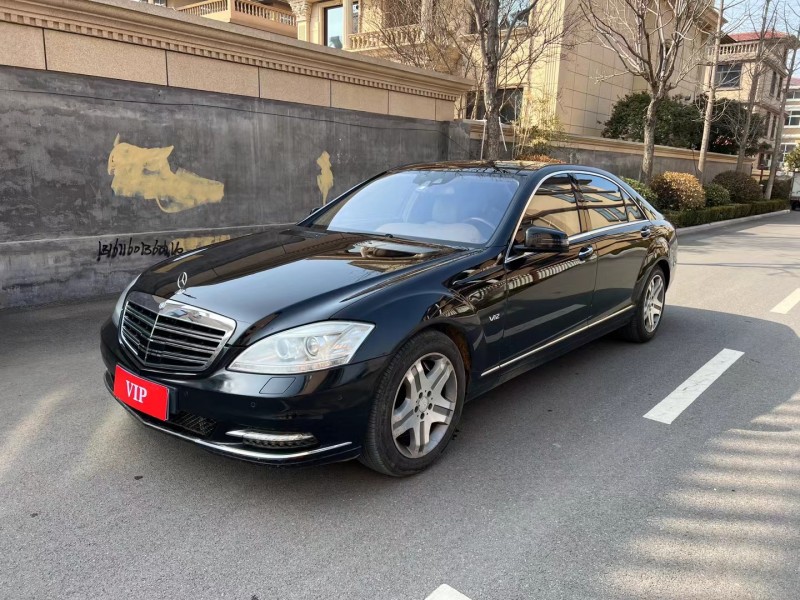 青岛10年奔驰S2