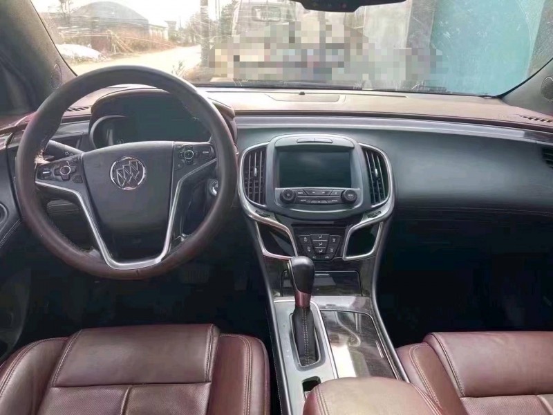 青岛15年别克君越4