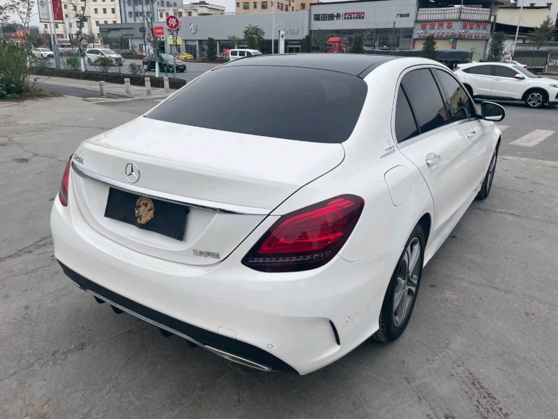 广州19年奔驰C7