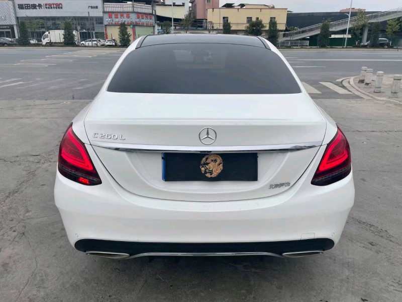 广州19年奔驰C9