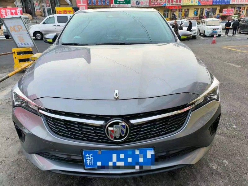 青岛22年别克威朗1