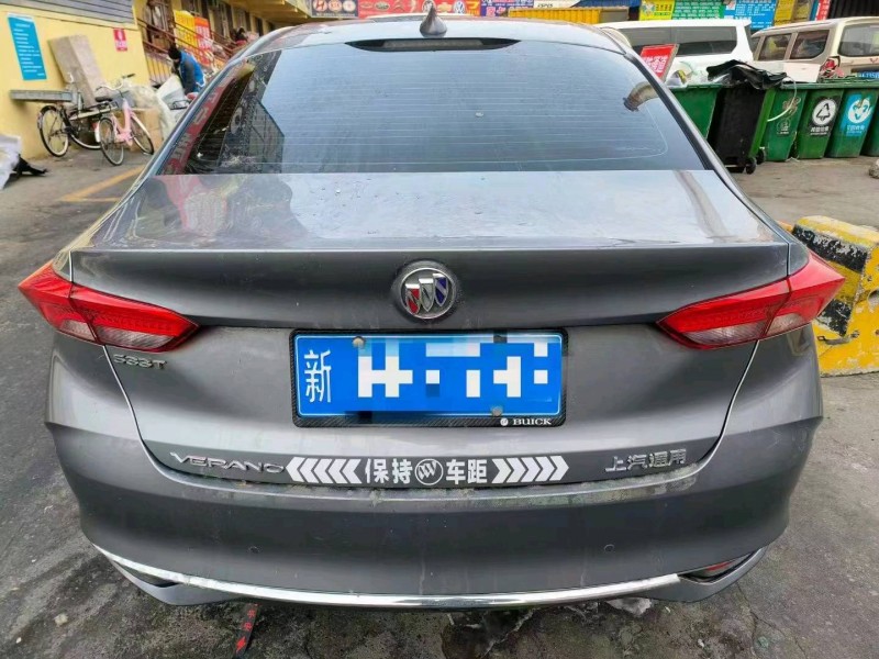 青岛22年别克威朗2