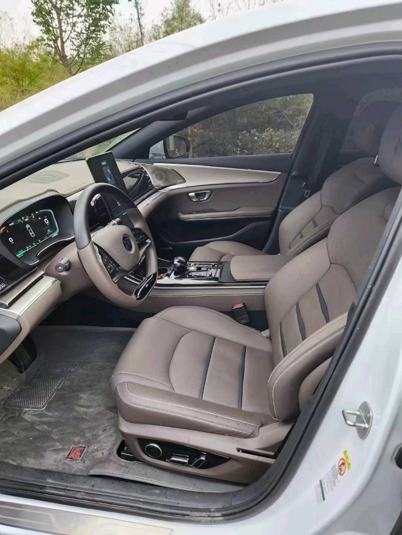 枣庄22年比亚迪汉DM4