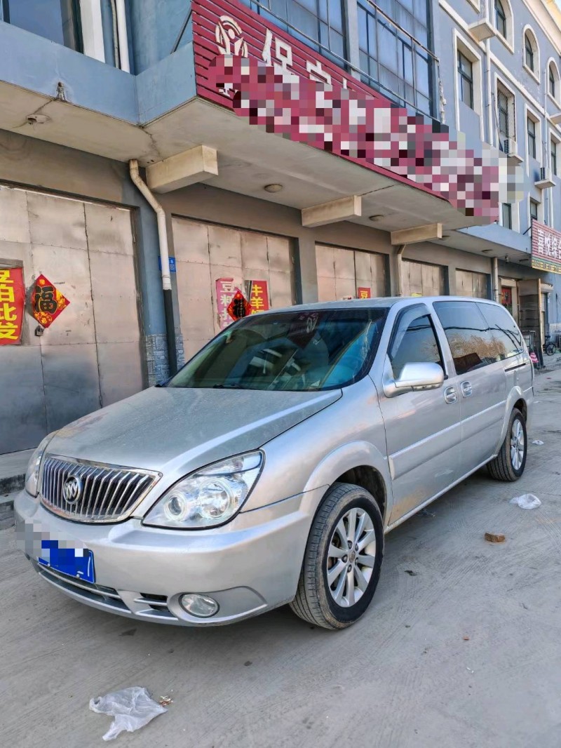 保定14年别克GL82