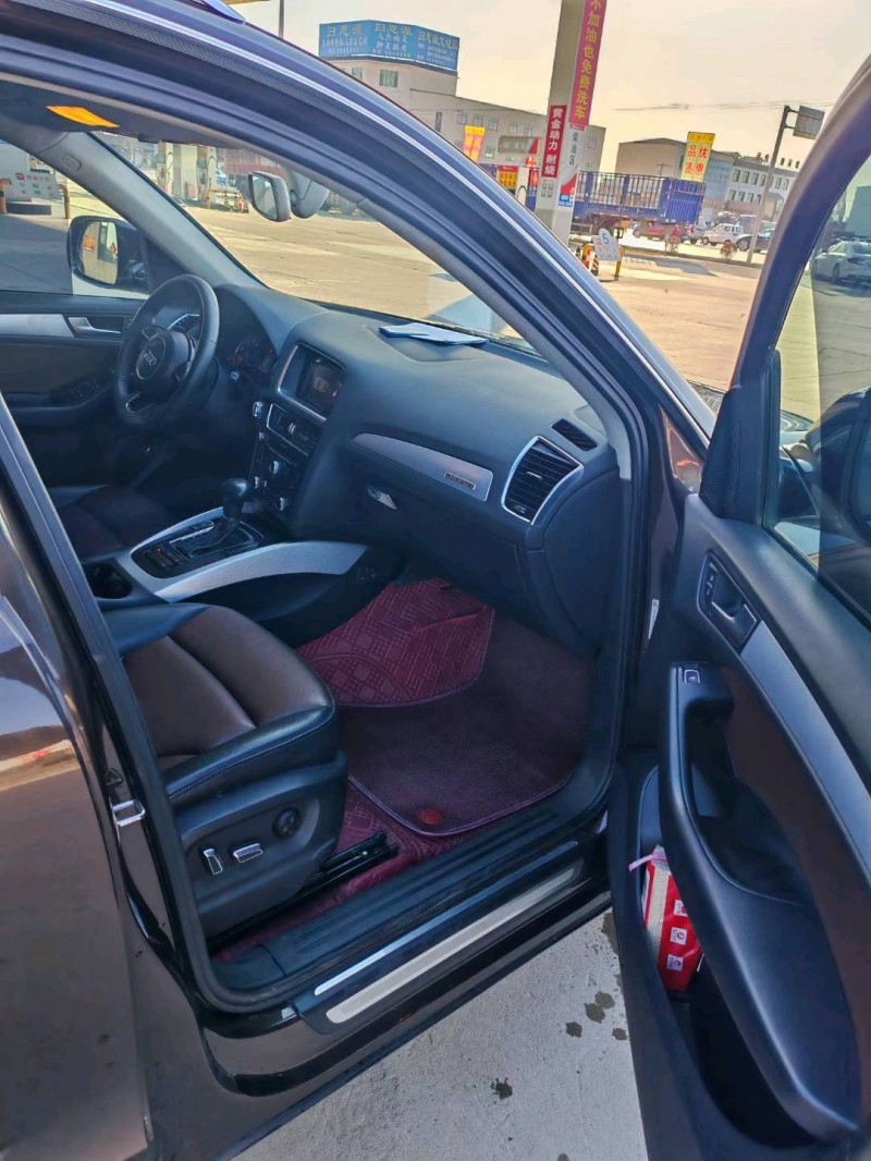 保定16年奥迪Q55