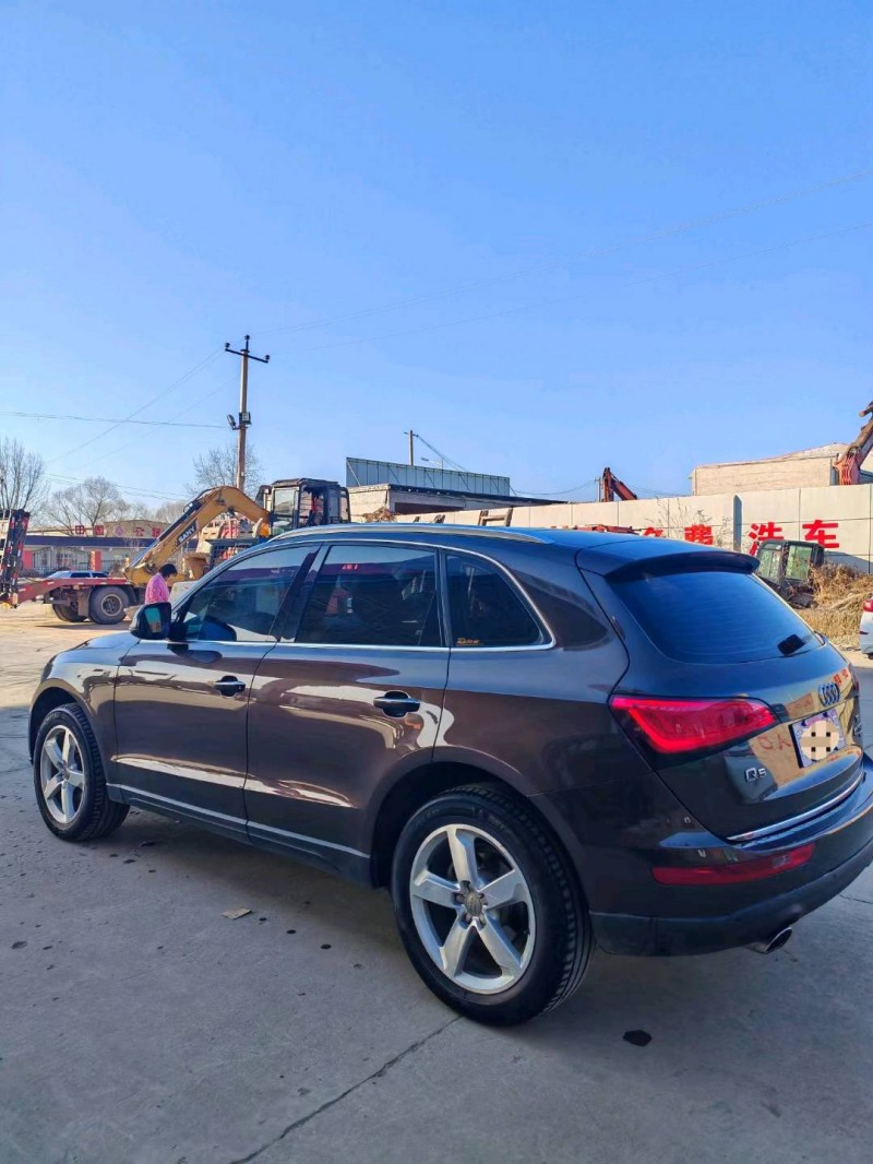 保定16年奥迪Q58