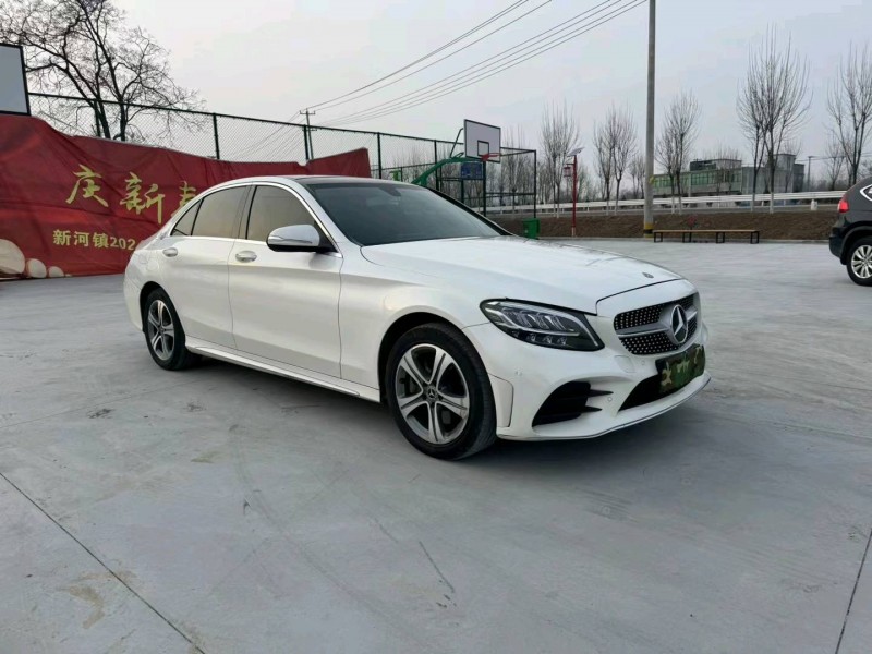 徐州19年奔驰C2