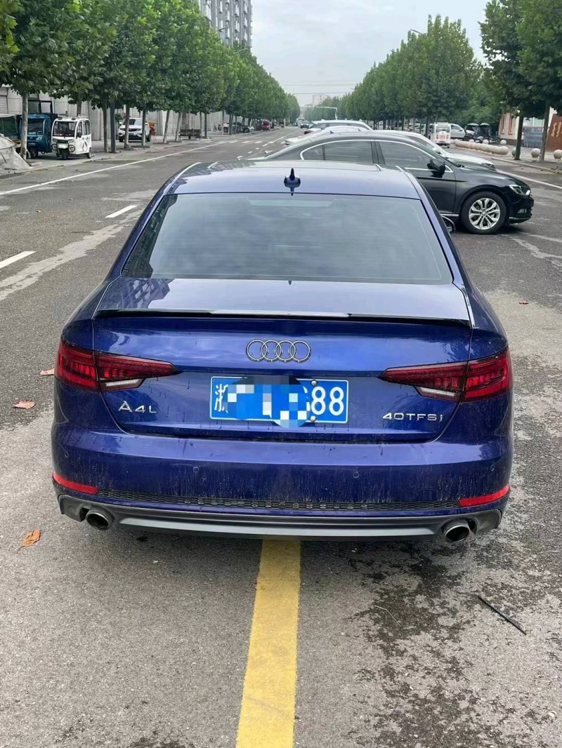 嘉興18年奧迪A4L2