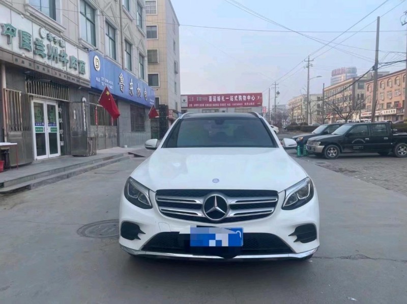 枣庄17年奔驰GLC1