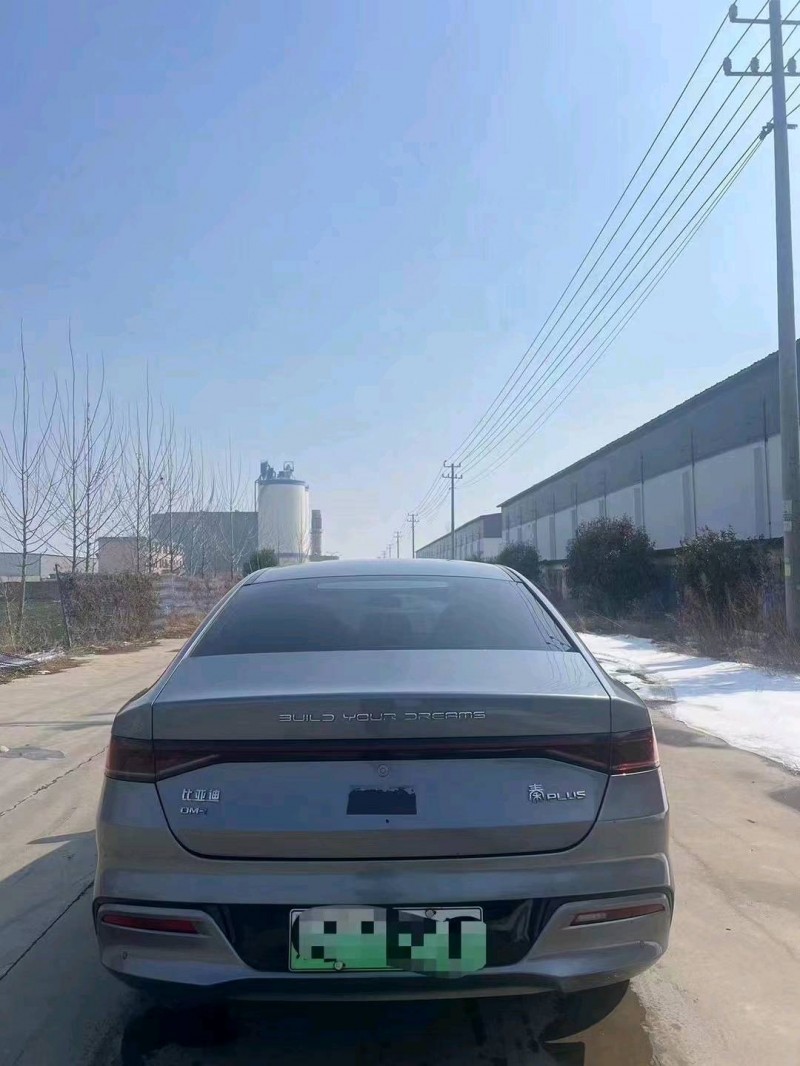 淄博22年比亚迪秦3