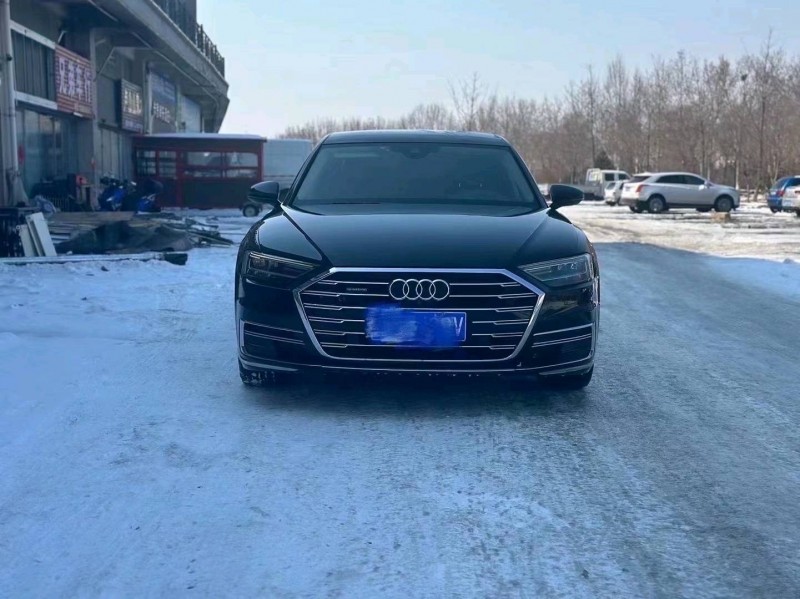 枣庄18年奥迪A8L1