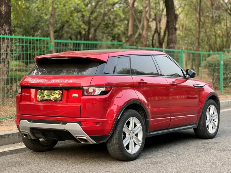 珠海15年路虎极光5