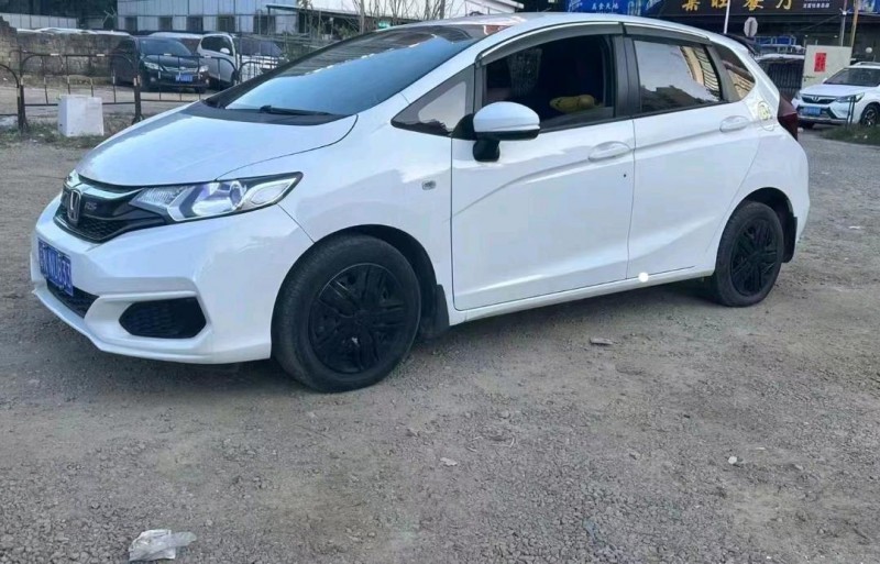 珠海18年本田飞度2