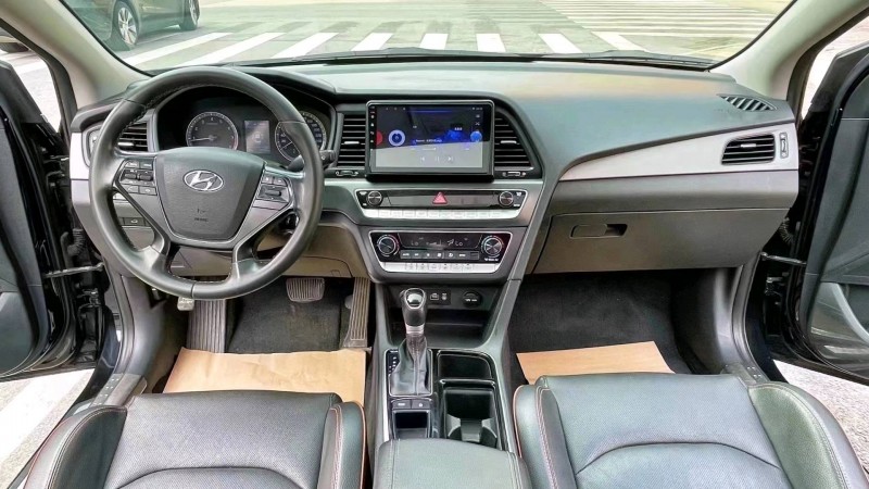 廊坊19年现代索纳塔九8