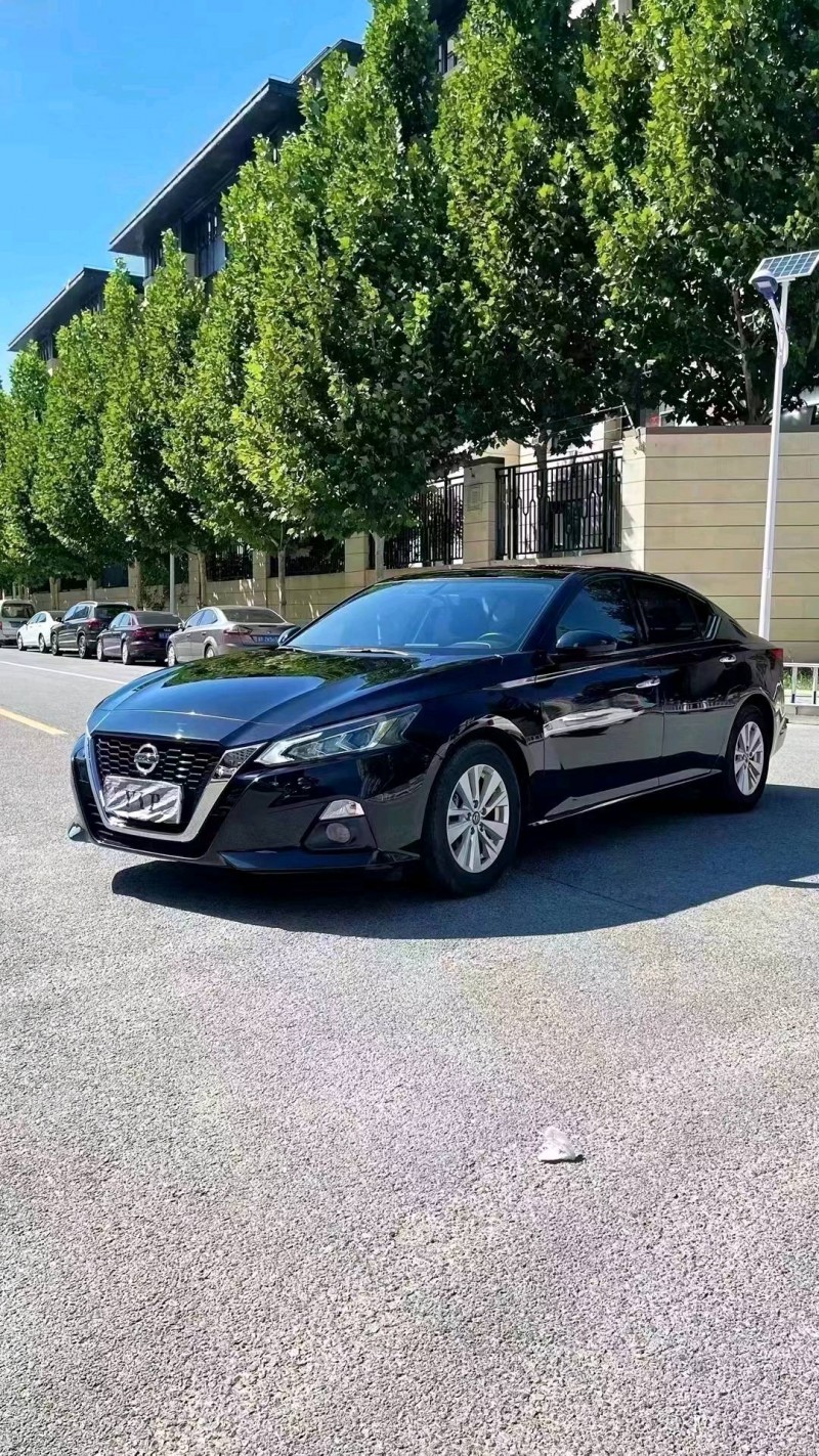 廊坊20年日产天籁2