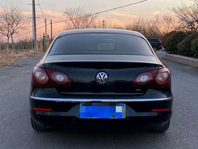 青岛10年大众CC6