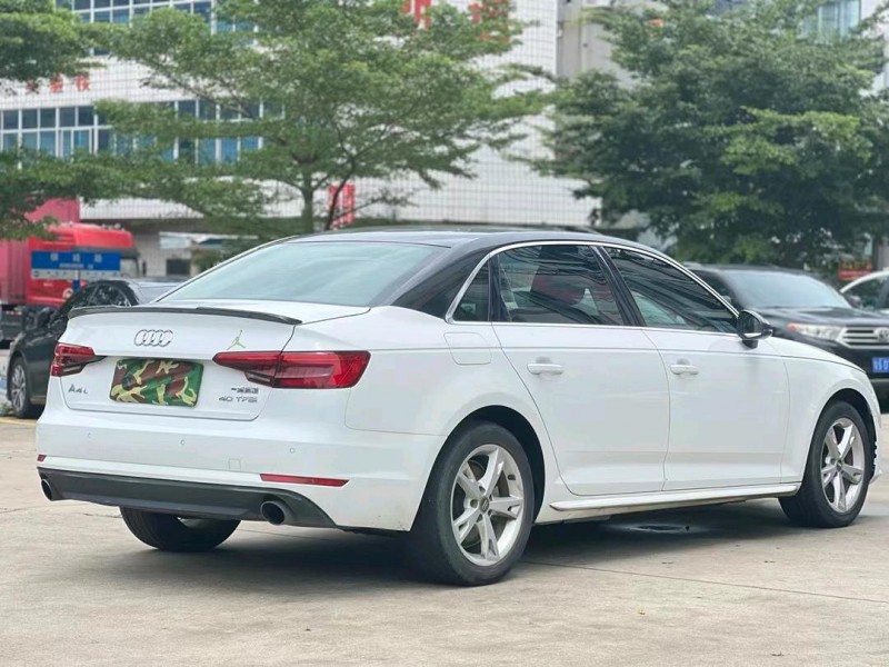 东莞17年奥迪A4L8